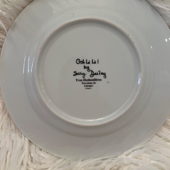 Ooh La La! "Porcelain Poodle Plate" by Sally Dailey - Picture 2 of 3